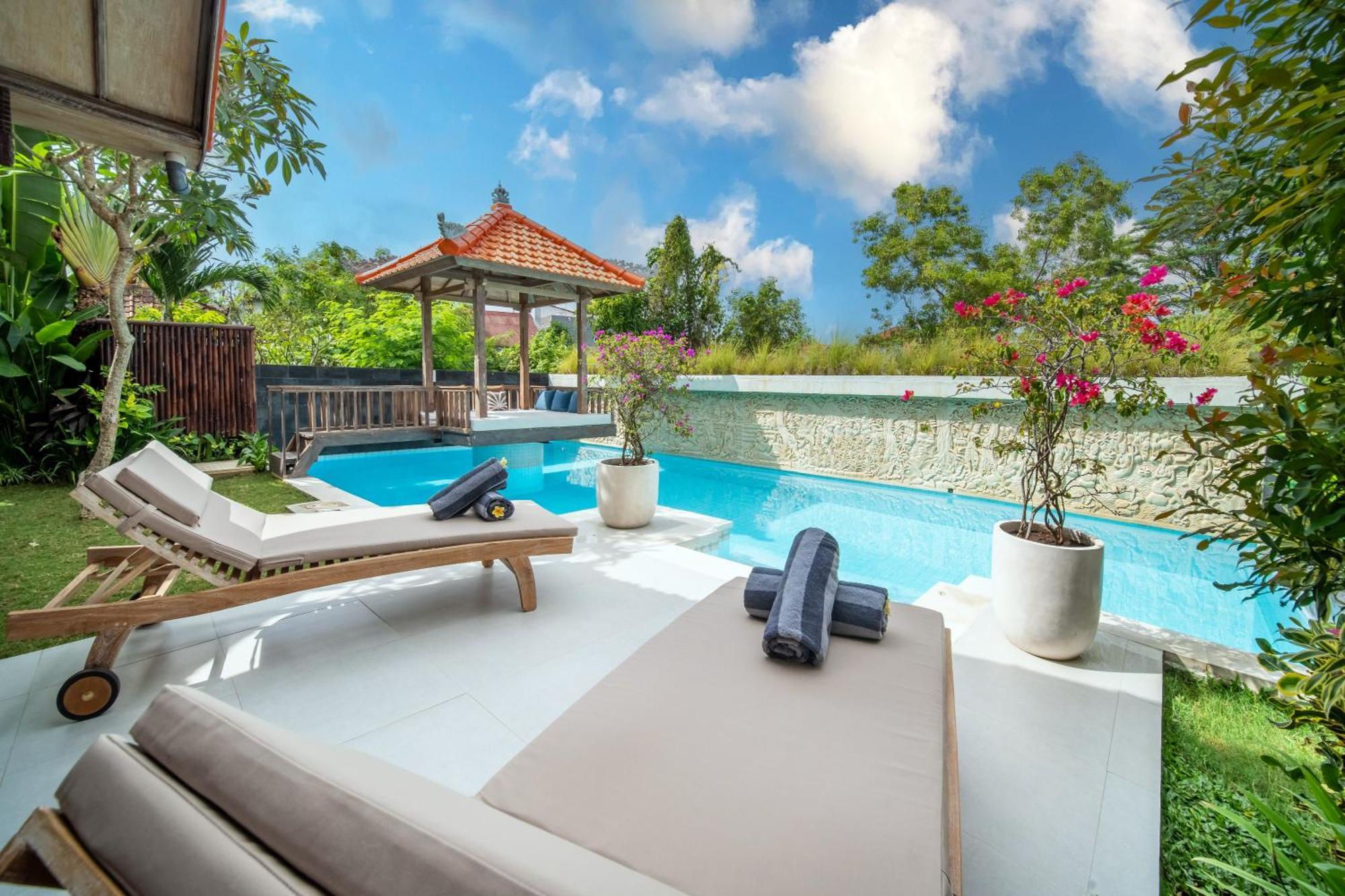 Tropical Villa Senang ウルワツ エクステリア 写真