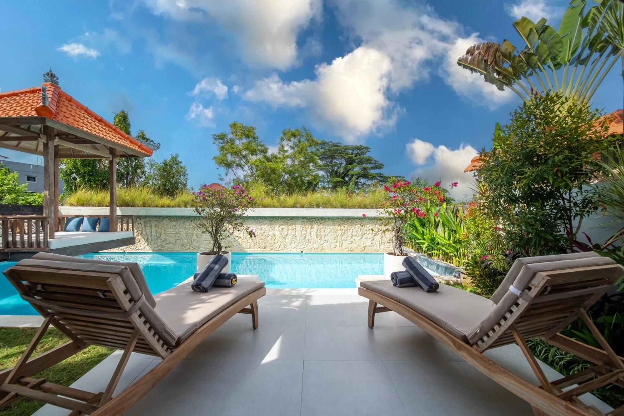 Tropical Villa Senang ウルワツ エクステリア 写真
