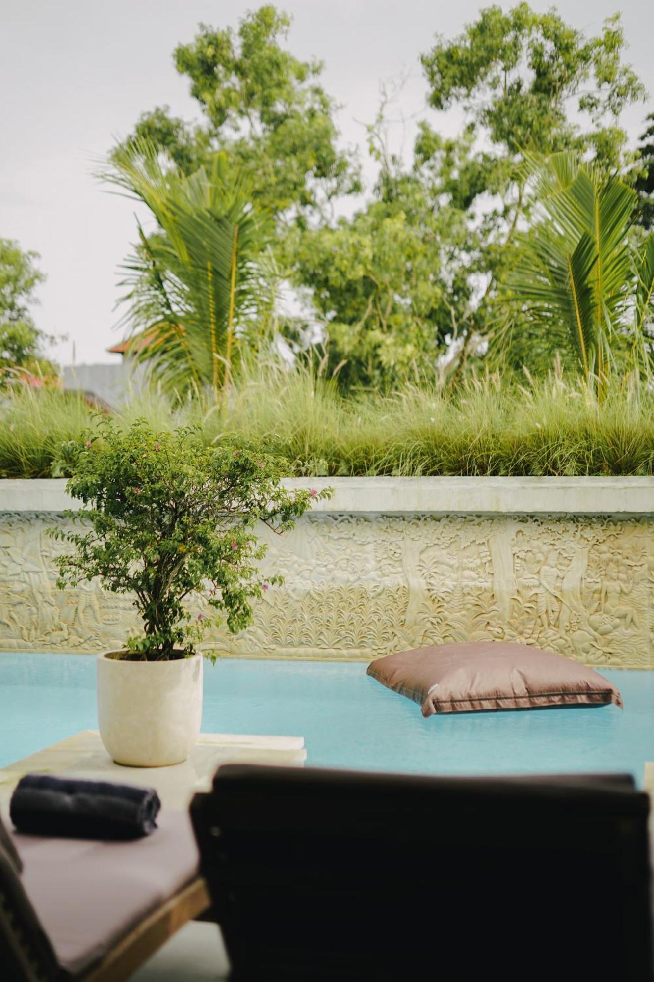Tropical Villa Senang ウルワツ エクステリア 写真